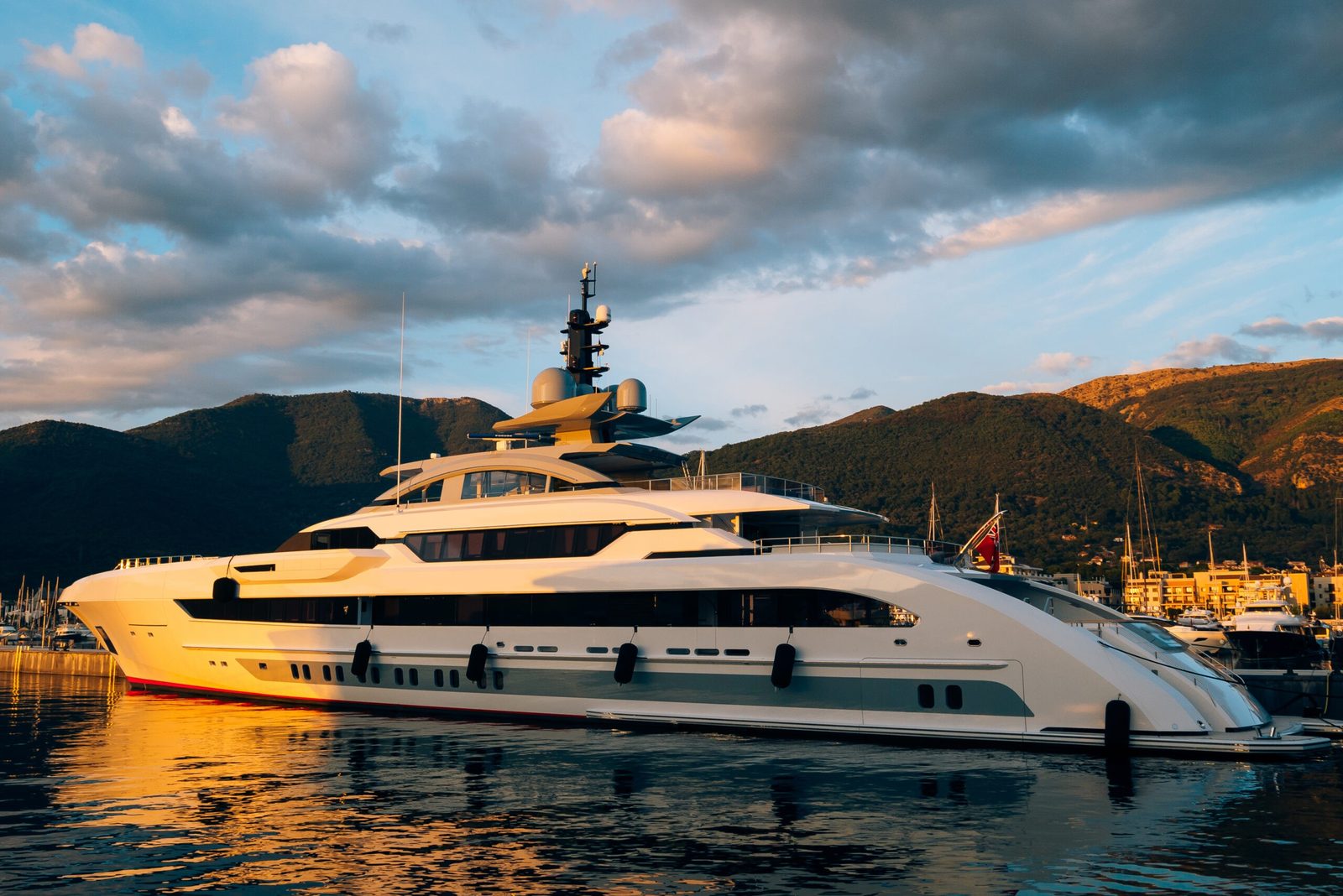 Luxusyacht zur MIPIM-Messe